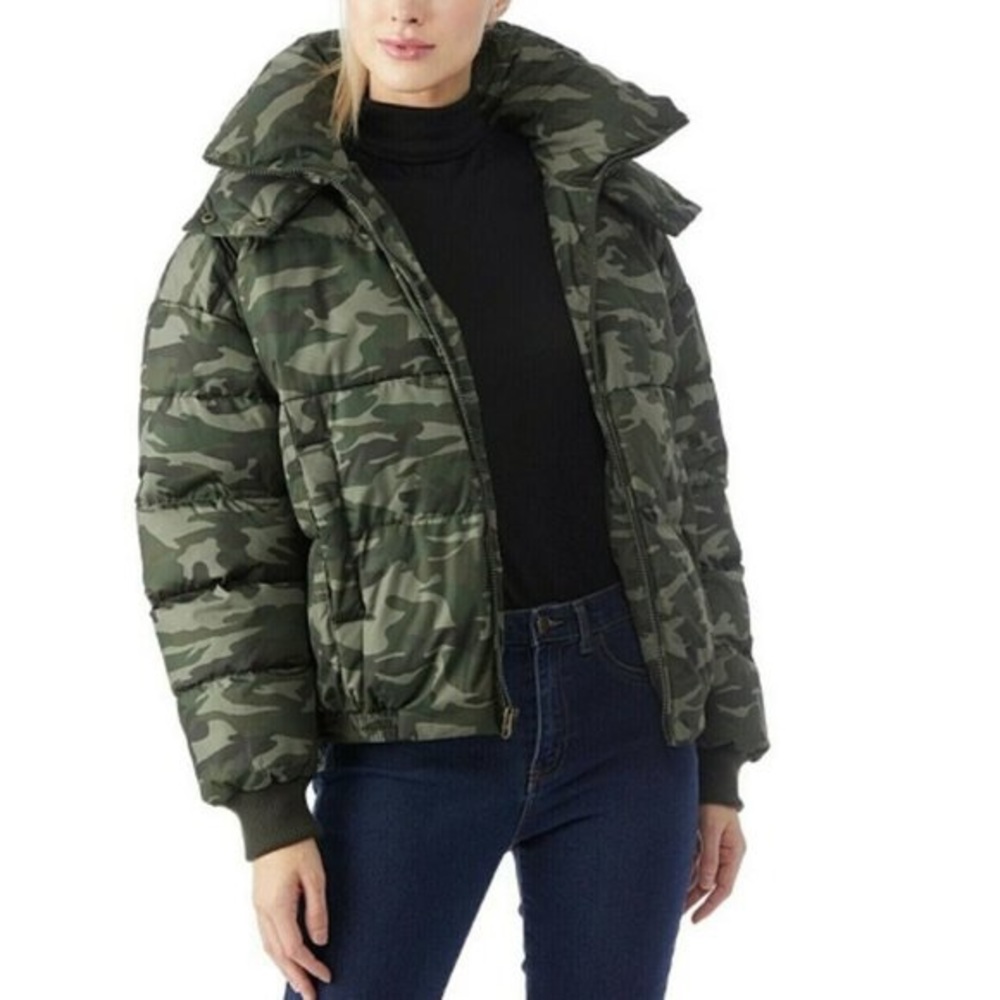 Lucky Brand ✨NWTs✨ Camo hooded Puffer Coat